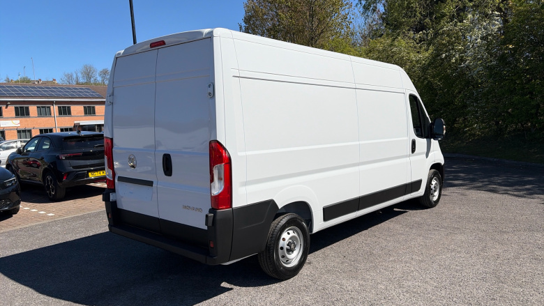 Vauxhall Movano 3500 Heavy L3 Diesel Fwd 2.2 Turbo D 140 H2 Van Prime